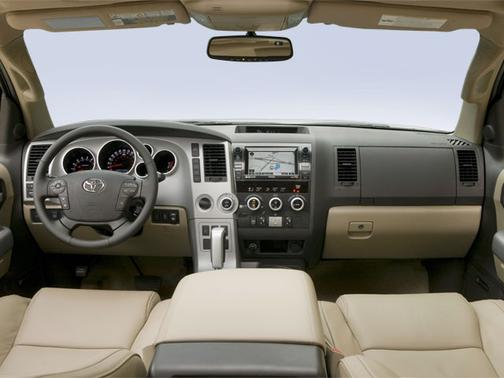 2009 Toyota Sequoia SR5