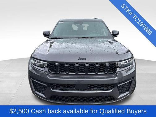 Baltic Gray Metallic Clearcoat 2026 Jeep Grand Cherokee Altitude