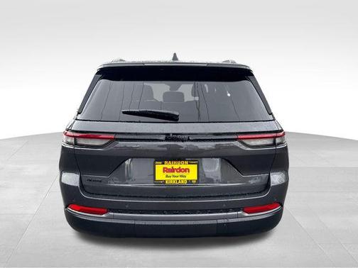 2026 Jeep Grand Cherokee Altitude