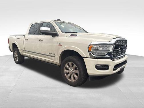 2021 RAM 3500 Limited Crew Cab 4x4 6'4' Box