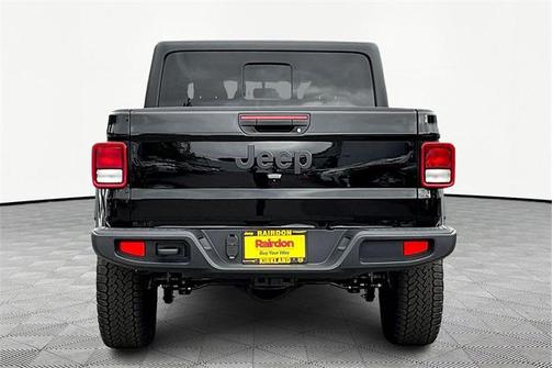 2025 Jeep Gladiator Nighthawk