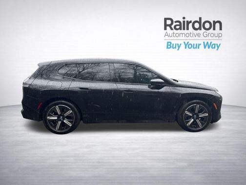 Black Sapphire Metallic 2022 BMW iX xDrive50