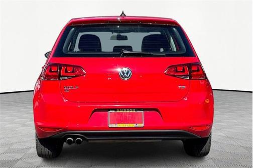 2017 Volkswagen Golf TSI SE 4-Door