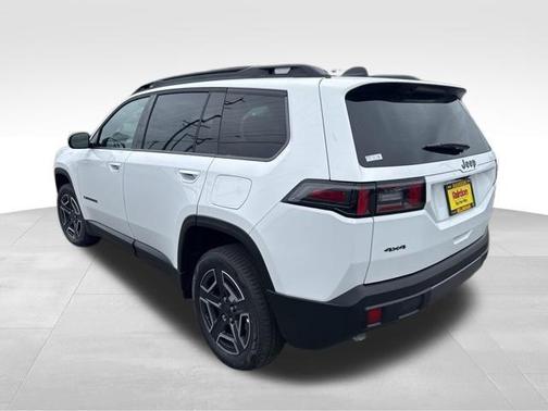 Bright White Clearcoat 2026 Jeep Cherokee Limited