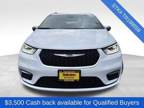 2026 Chrysler Pacifica L