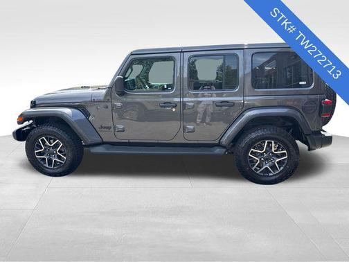 Granite Crystal Metallic Clearcoat 2026 Jeep Wrangler 4-Door Sahara 4x4