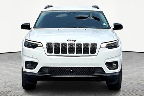 2023 Jeep Cherokee Altitude