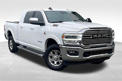2020 RAM 2500 Laramie Mega Cab 4X4 6'4' Box