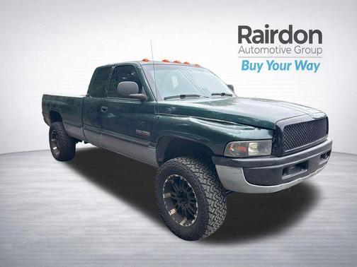 Emerald Green Pearl Coat 1999 Dodge Ram 2500 Base
