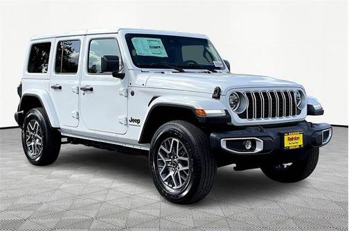 2025 Jeep Wrangler 4-Door Sahara 4x4