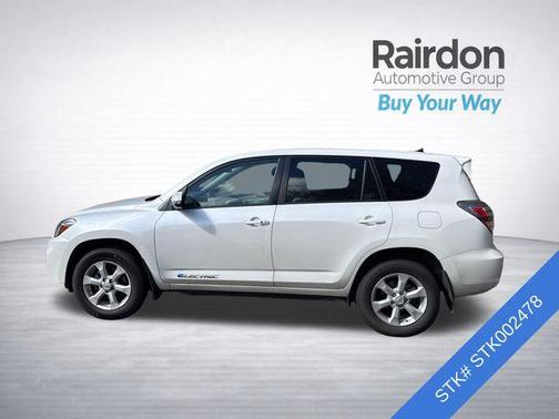 2014 Toyota RAV4 EV Base