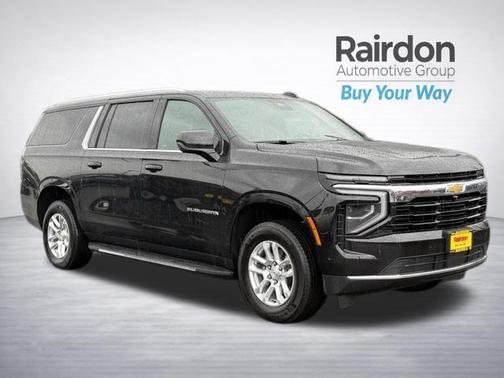2025 Chevrolet Suburban LS