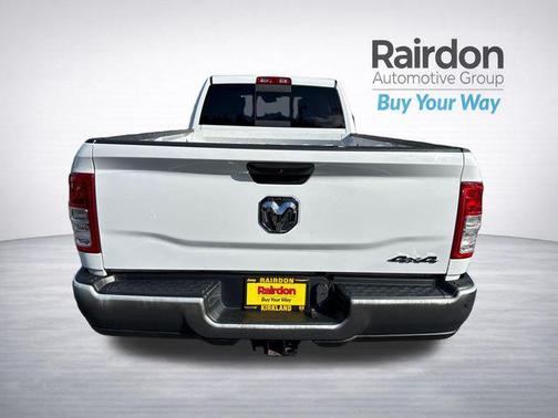 Bright White Clearcoat 2020 RAM 3500 Tradesman Crew Cab 4x4 8' Box