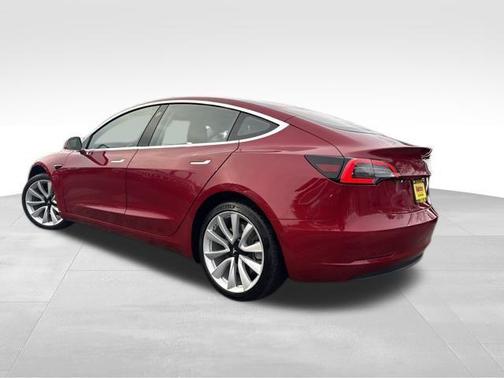 2018 Tesla Model 3 Long Range