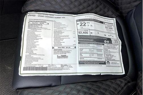 2025 Jeep Grand Cherokee Summit