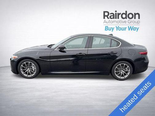 Alfa Black 2019 Alfa Romeo Giulia Base