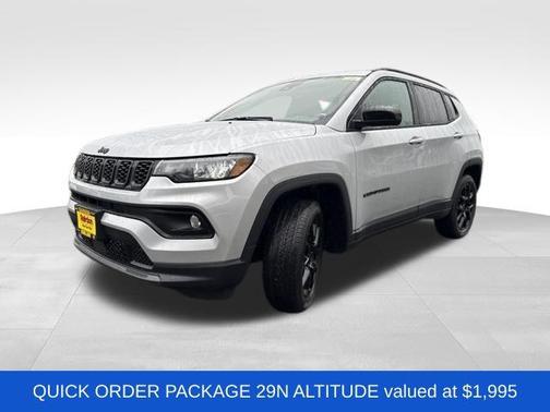 Silver Zynith Metallic Clearcoat 2026 Jeep Compass Latitude