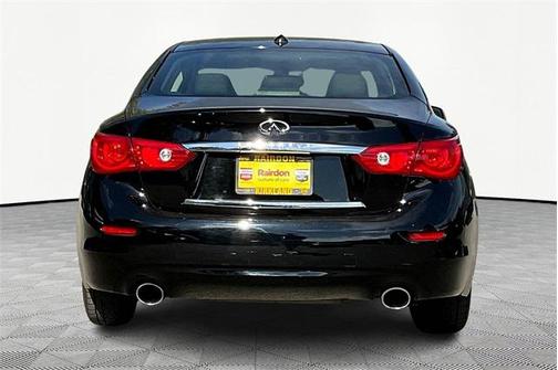 2015 INFINITI Q50 Premium
