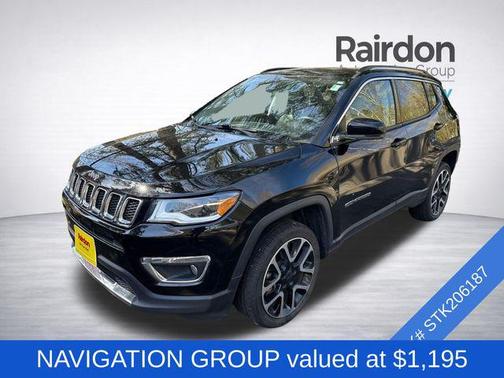 Diamond Black Crystal Pearlcoat 2018 Jeep Compass Limited