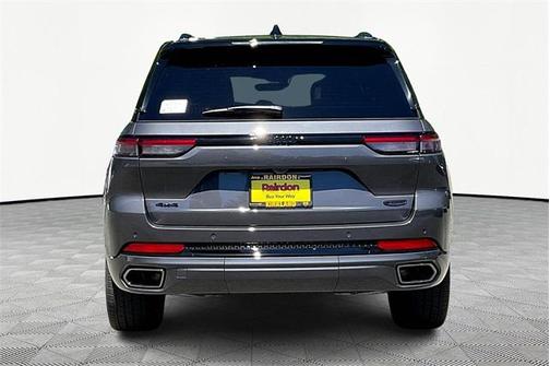 2025 Jeep Grand Cherokee Summit