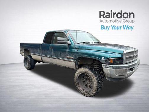 1997 Dodge Ram 2500 ST Club Cab
