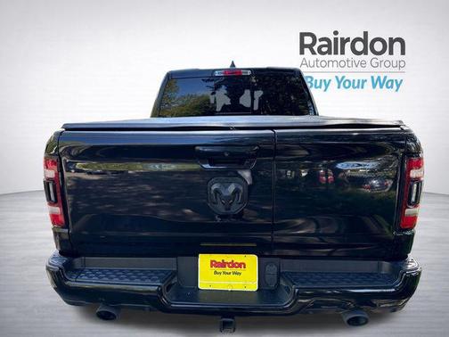 Diamond Black Crystal Pearlcoat 2021 RAM 1500 Limited