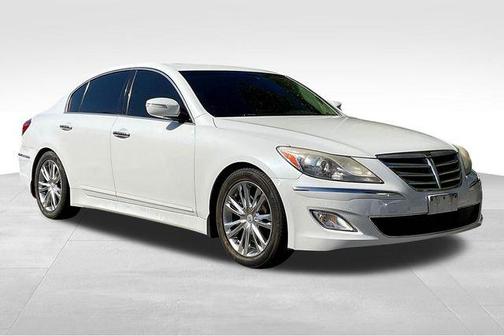 2013 Hyundai Genesis 3.8