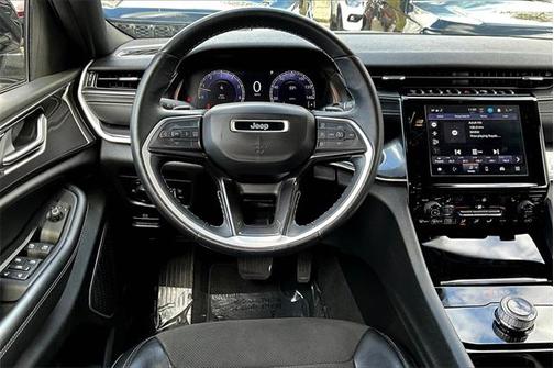 2021 Jeep Grand Cherokee L Altitude