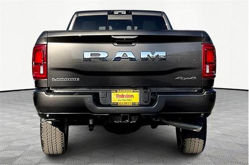 2025 RAM 3500 Laramie Crew Cab 4x4 8' Box