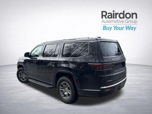 Diamond Black Crystal Pearlcoat 2023 Jeep Wagoneer Series I 4x4