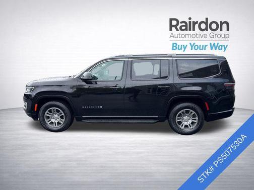 Diamond Black Crystal Pearlcoat 2023 Jeep Wagoneer Series I 4x4