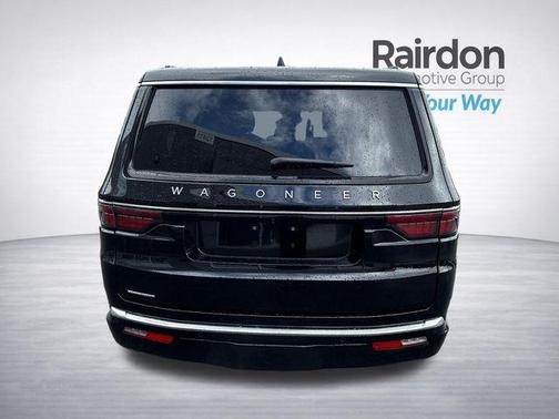 Diamond Black Crystal Pearlcoat 2023 Jeep Wagoneer Series I 4x4