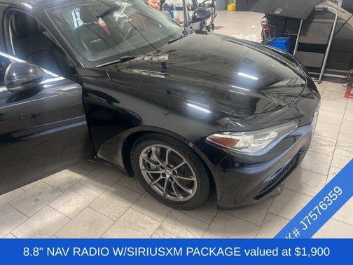 2018 Alfa Romeo Giulia Base