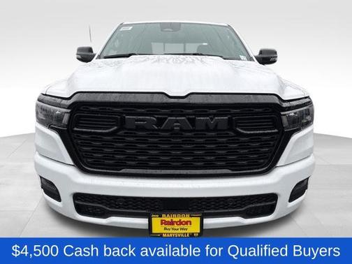 Bright White Clearcoat 2026 RAM 1500 Big Horn/Lone Star