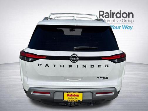 Everest White Pearl Tricoat 2025 Nissan Pathfinder Platinum 4WD