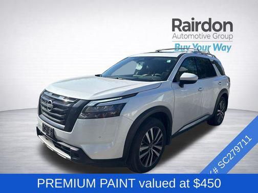 Everest White Pearl Tricoat 2025 Nissan Pathfinder Platinum 4WD