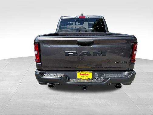 Granite Crystal Metallic Clearcoat 2026 RAM 1500 Warlock Crew Cab 4x4 5'7' Box