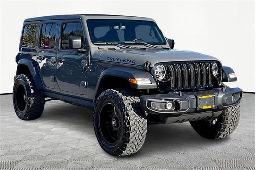 Sting-Gray Clearcoat 2022 Jeep Wrangler Willys
