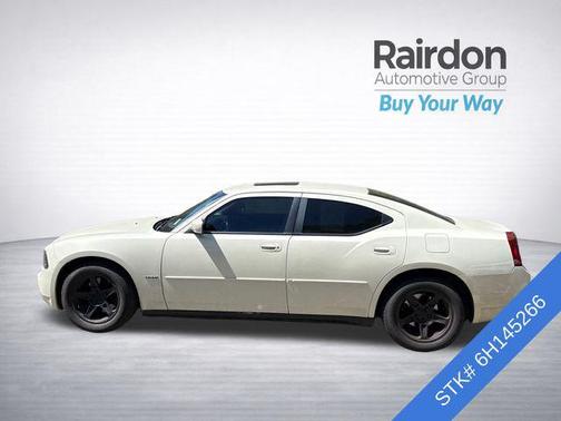 Cool Vanilla Clearcoat 2006 Dodge Charger R/T