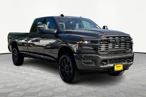 2025 RAM 2500 Big Horn Crew Cab 4x4 8' Box