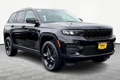 2025 Jeep Grand Cherokee Altitude