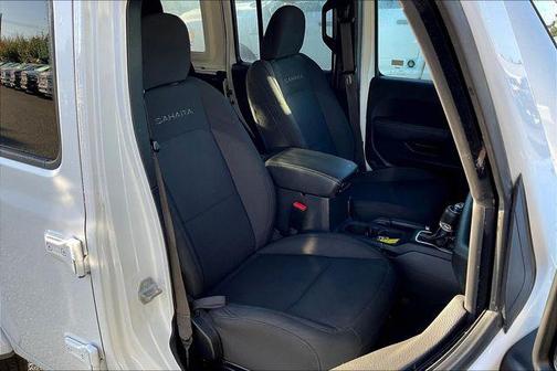 2023 Jeep Wrangler 4-Door Sahara