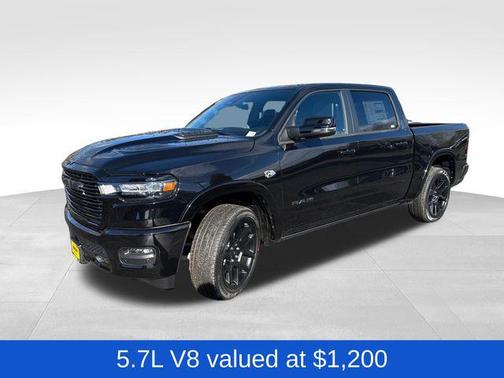 Diamond Black Crystal Pearlcoat 2026 RAM 1500 Laramie