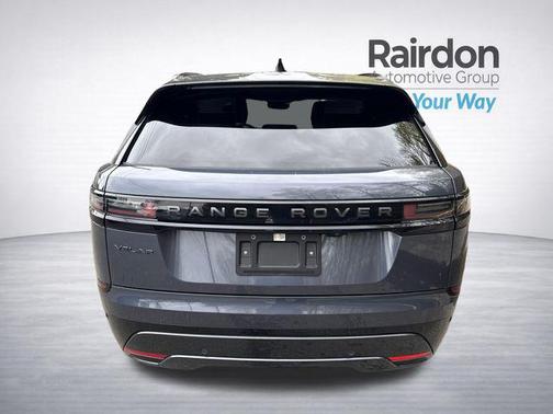 Varesine Blue Metallic 2024 Land Rover Range Rover Velar P250 SE R-Dynamic