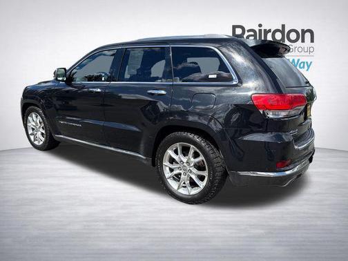 Brilliant Black Crystal Pearlcoat 2014 Jeep Grand Cherokee Summit