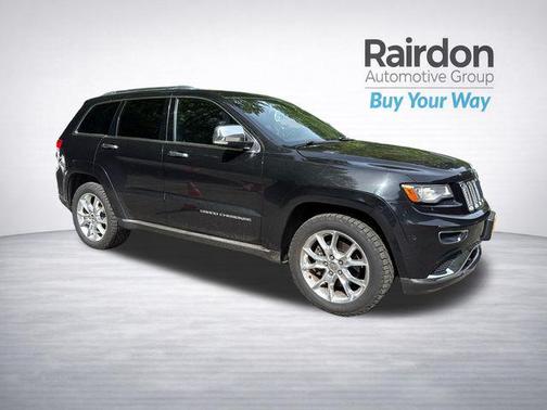 Brilliant Black Crystal Pearlcoat 2014 Jeep Grand Cherokee Summit