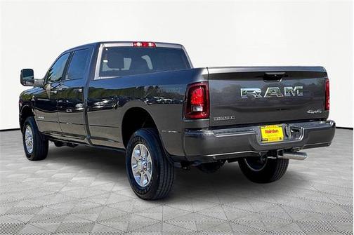 2025 RAM 3500 Big Horn Crew Cab 4x4 8' Box