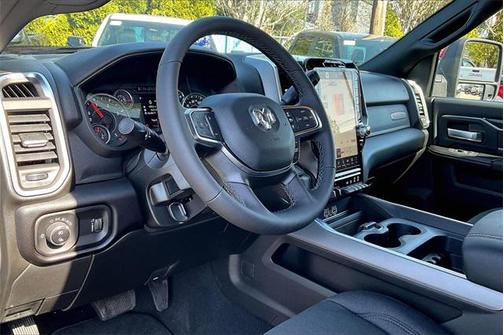 2025 RAM 3500 Big Horn Crew Cab 4x4 8' Box