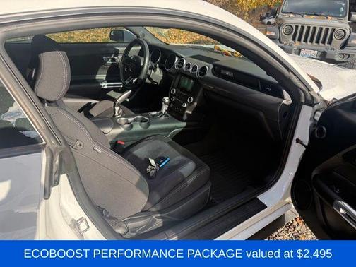 2018 Ford Mustang EcoBoost