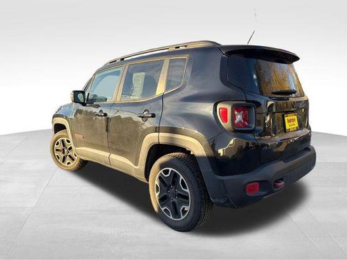 2017 Jeep Renegade Trailhawk